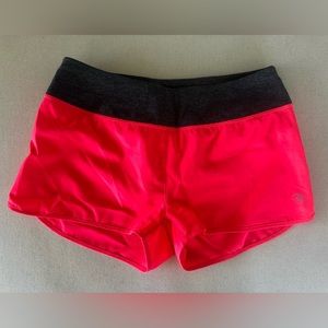 MPG athletic shorts XS coral